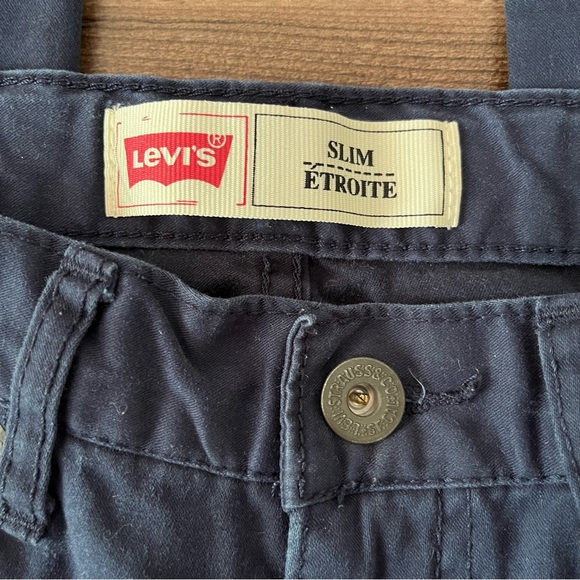 Levi's Navy Slim Fit Pants - Picture 7 of 10